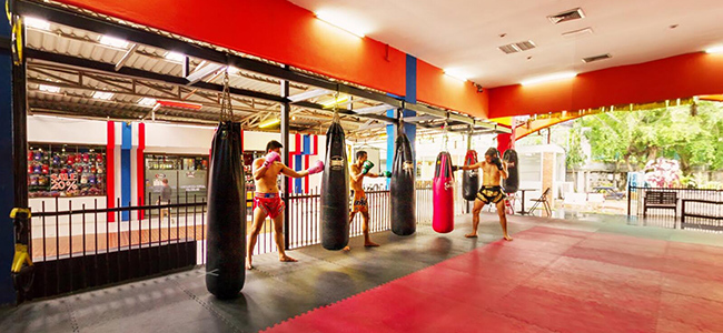 Muay Thai Boxerr, Muay Thai training, experience in Muay Thai, learning Muay Thai, Muay Thai Gym