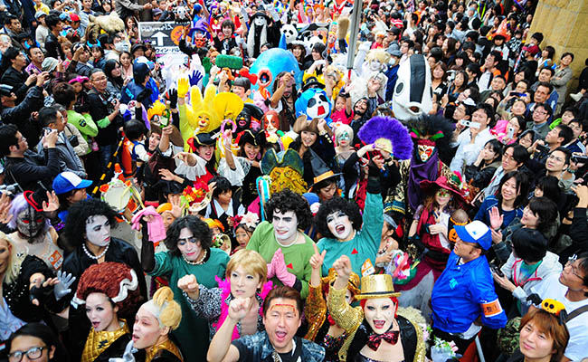 halloween in japan,halloween japan 2016,halloween japan costume,halloween party 2016 japan,halloween parade 2016 japan,halloween costume in japan,halloween in japanese
