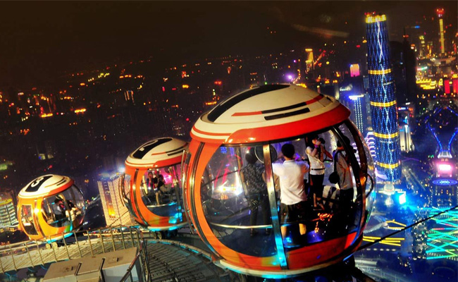 Canton Tower Bubble Tram Introduction 2016,Guinness World Records the Highest Bubble Tram,Canton Tower Bubble Tram Package Price 2016,Canton Tower Bubble Tram Ticket Price 2016,Canton Tower Bubble Tram Ticket,Bring Her to the Bubble Tram Canton Tower if You Love Her,Canton Tower Bubble Tram 2016