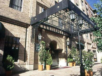 Embassy Suites by Hilton Bogota Rosales Hotel