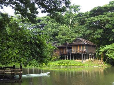 Lampang River Lodge Hotel