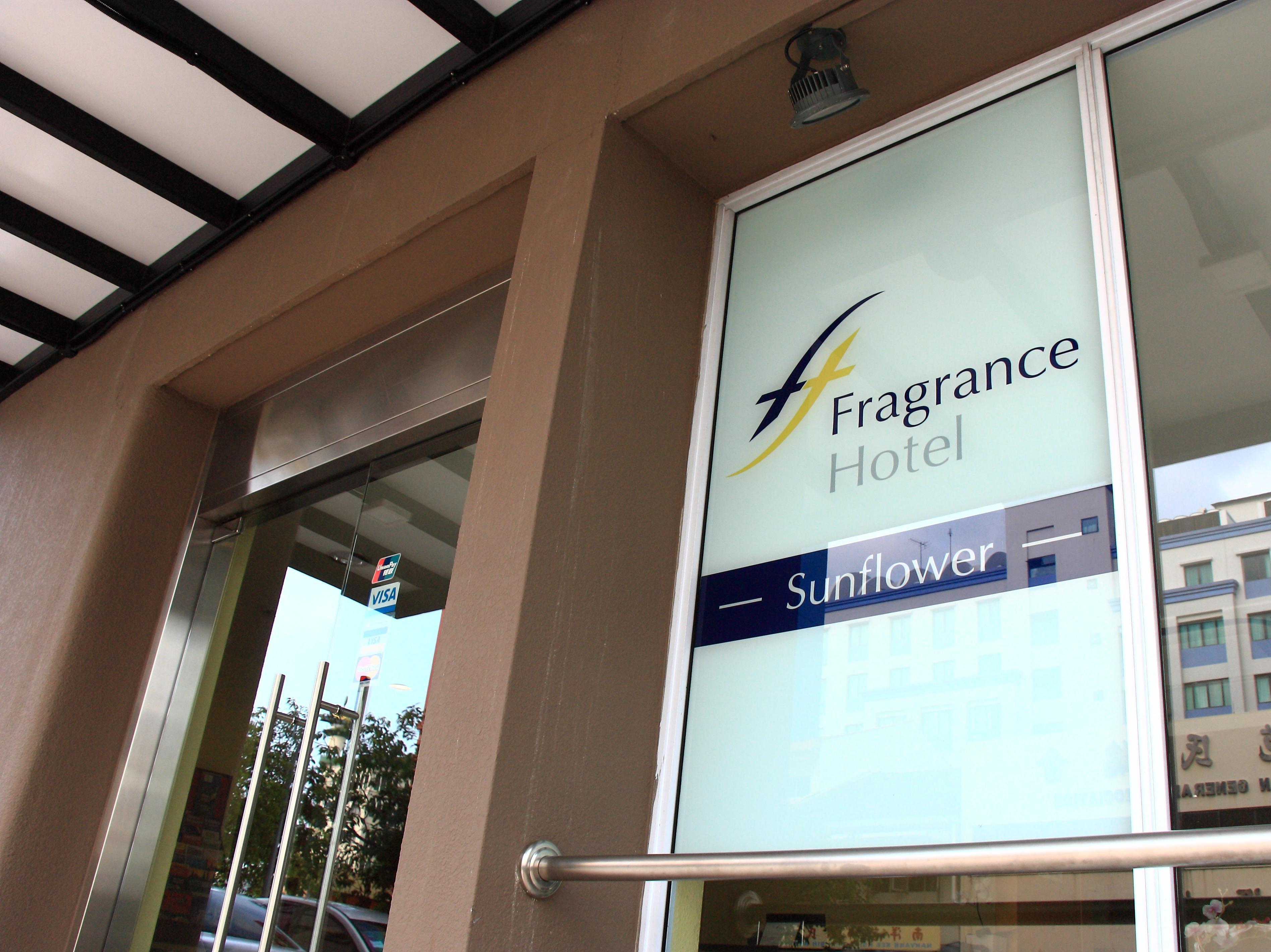 Fragrance Hotel - Sunflower Singapore FAQ 2016, What facilities are there in Fragrance Hotel - Sunflower Singapore 2016, What Languages Spoken are Supported in Fragrance Hotel - Sunflower Singapore 2016, Which payment cards are accepted in Fragrance Hotel - Sunflower Singapore , Singapore Fragrance Hotel - Sunflower room facilities and services Q&A 2016, Singapore Fragrance Hotel - Sunflower online booking services 2016, Singapore Fragrance Hotel - Sunflower address 2016, Singapore Fragrance Hotel - Sunflower telephone number 2016,Singapore Fragrance Hotel - Sunflower map 2016, Singapore Fragrance Hotel - Sunflower traffic guide 2016, how to go Singapore Fragrance Hotel - Sunflower, Singapore Fragrance Hotel - Sunflower booking online 2016, Singapore Fragrance Hotel - Sunflower room types 2016.