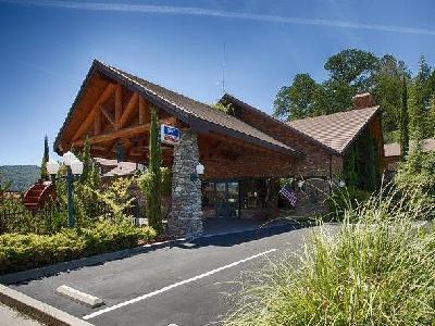 Best Western PLUS Yosemite Gateway Inn