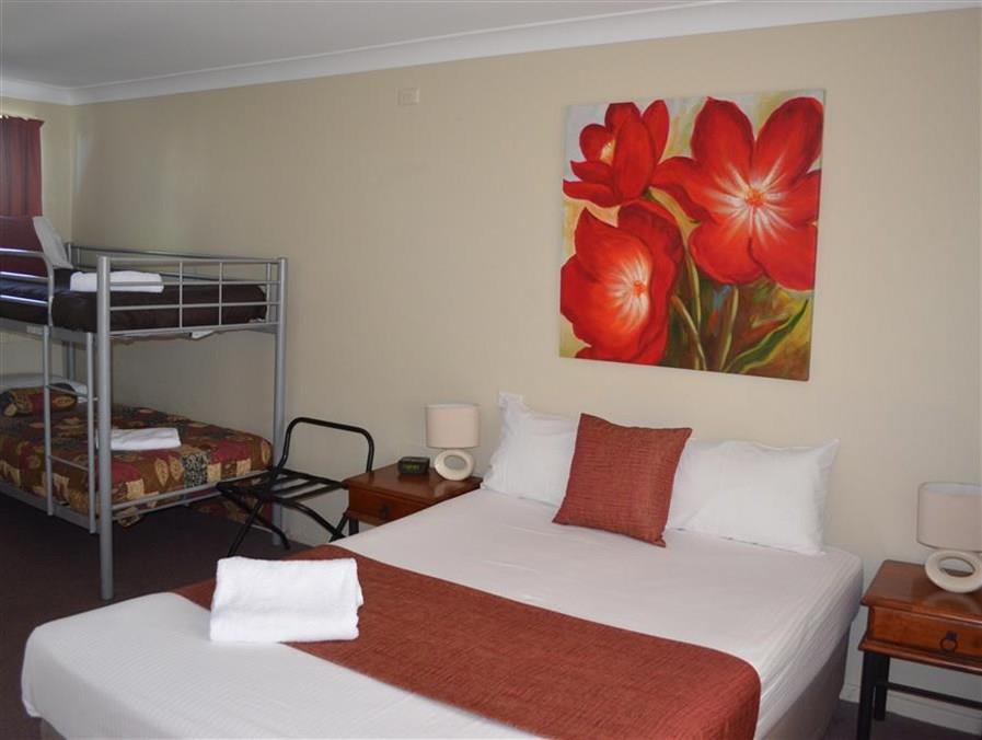 Chaparral Motel Australia FAQ 2016, What facilities are there in Chaparral Motel Australia 2016, What Languages Spoken are Supported in Chaparral Motel Australia 2016, Which payment cards are accepted in Chaparral Motel Australia , Australia Chaparral Motel room facilities and services Q&A 2016, Australia Chaparral Motel online booking services 2016, Australia Chaparral Motel address 2016, Australia Chaparral Motel telephone number 2016,Australia Chaparral Motel map 2016, Australia Chaparral Motel traffic guide 2016, how to go Australia Chaparral Motel, Australia Chaparral Motel booking online 2016, Australia Chaparral Motel room types 2016.
