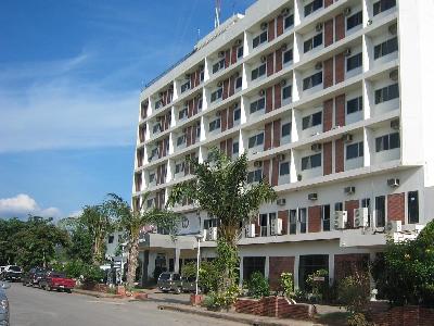 Pinnacle Wangmai Satun Hotel