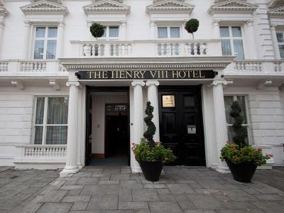 Hotel Henry VIII