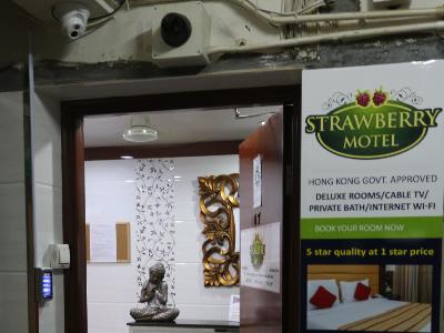 Strawberry Guest House - Toronto Motel Group