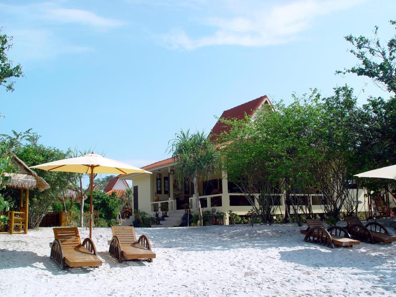 Buffalo Bay Vacation Club Thailand FAQ 2016, What facilities are there in Buffalo Bay Vacation Club Thailand 2016, What Languages Spoken are Supported in Buffalo Bay Vacation Club Thailand 2016, Which payment cards are accepted in Buffalo Bay Vacation Club Thailand , Thailand Buffalo Bay Vacation Club room facilities and services Q&A 2016, Thailand Buffalo Bay Vacation Club online booking services 2016, Thailand Buffalo Bay Vacation Club address 2016, Thailand Buffalo Bay Vacation Club telephone number 2016,Thailand Buffalo Bay Vacation Club map 2016, Thailand Buffalo Bay Vacation Club traffic guide 2016, how to go Thailand Buffalo Bay Vacation Club, Thailand Buffalo Bay Vacation Club booking online 2016, Thailand Buffalo Bay Vacation Club room types 2016.