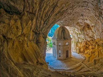 Temple of Valadier, Genga, Italy (© Westend61/Getty Images)