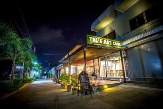 The First Cafe in thailand,Pizza, Thai, Italian, Cafe, European,Menu price, MailBox,Phone Number,food consumption 