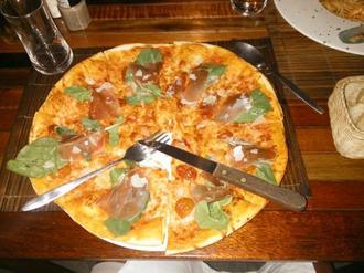 Neptune Restaurant in thailand,Italian, Pizza, Mediterranean,Menu price, MailBox,Phone Number,food consumption 