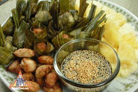 Thai chicken in pandan leaves, "Gai haw bai toey",Popular FavoritesMenu price, MailBox, Phone Number, food consumption 