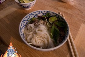 Vietnamese-style beef noodle soup,American-Thai / AsianMenu price, MailBox, Phone Number, food consumption 