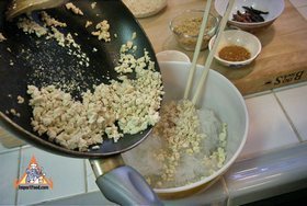 Thai vegetarian larb woonsen, "Larb woonsen jae",VegetarianMenu price, MailBox, Phone Number, food consumption 