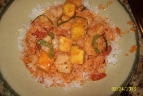 Thai -style prawn and pineapple curry. "Kaeng Khua Saparot",Popular FavoritesMenu price, MailBox, Phone Number, food consumption 