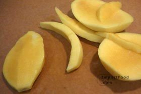 Feature: How to Peel and Slice Fresh Mango, The Thai Way,Appetizers / DessertMenu price, MailBox, Phone Number, food consumption 